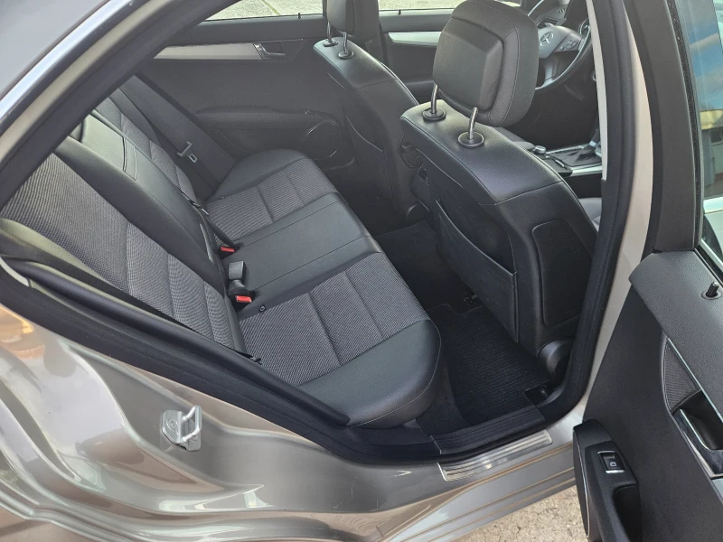Mercedes-Benz C 200 129000 км, снимка 14 - Автомобили и джипове - 52944579