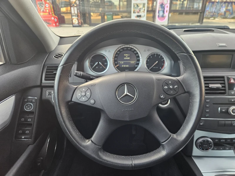 Mercedes-Benz C 200 129000 км, снимка 10 - Автомобили и джипове - 52944579