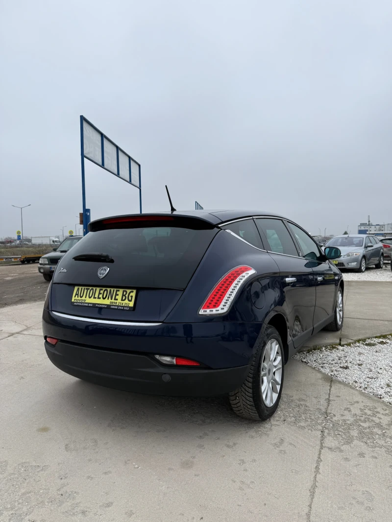 Lancia Delta 1.6 MJet, снимка 6 - Автомобили и джипове - 53122136