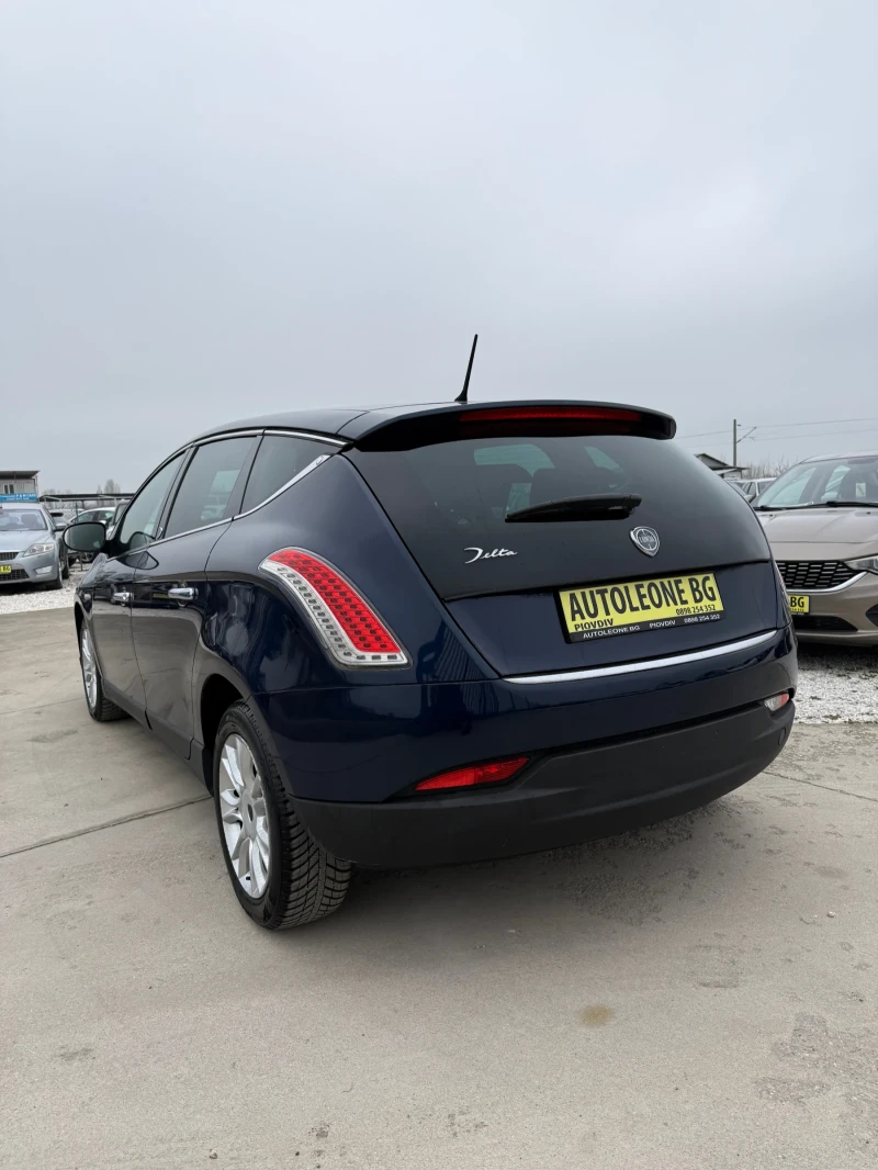 Lancia Delta 1.6 MJet, снимка 4 - Автомобили и джипове - 53122136