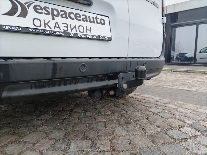 Renault Kangoo 1.5dCi/95к.с/Maxi, снимка 17 - Автомобили и джипове - 53262445