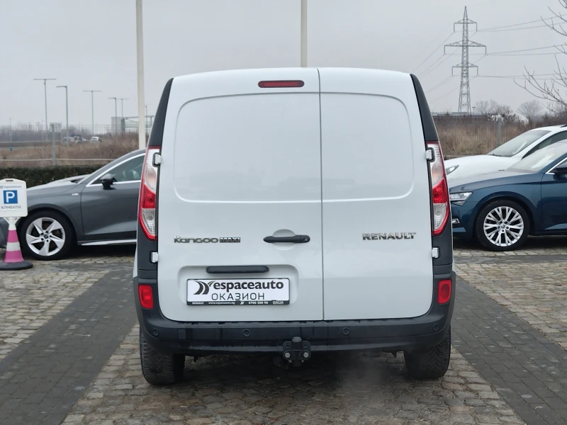 Renault Kangoo 1.5dCi/95к.с/Maxi, снимка 8 - Автомобили и джипове - 53262445
