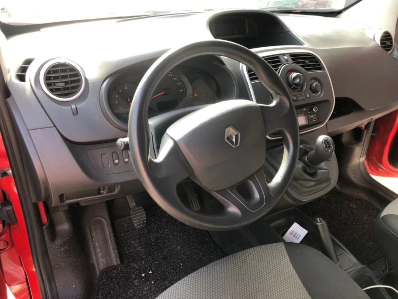 Renault Kangoo 1.5 TDCI -Euro6, снимка 8 - Автомобили и джипове - 53595980