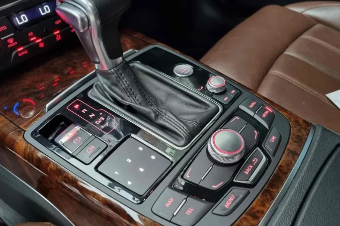 Audi A6 3.0 TFSI Quattro - изображение 10