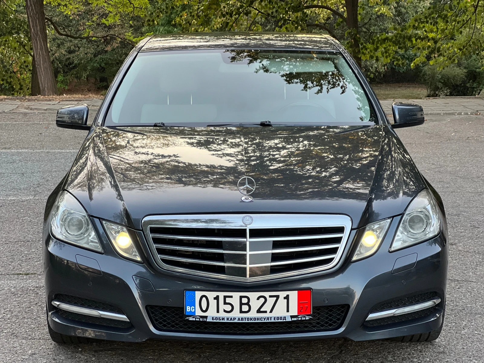 Mercedes-Benz E 350 ДИСТРОНИК/ПОДГРЕВ/ОБДУХВАНЕ/ХАРМАН/МЕМОРИ - изображение 2