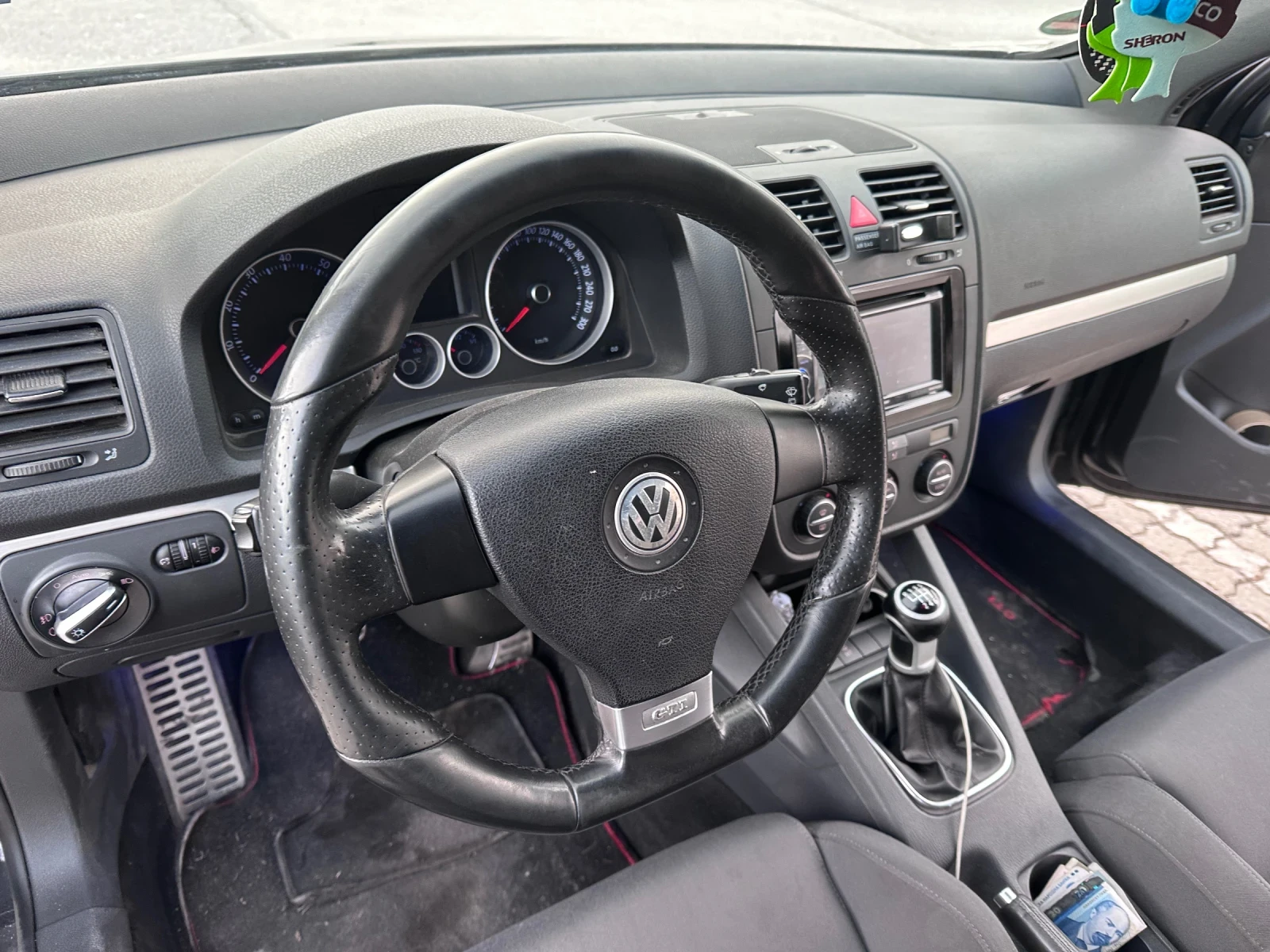VW Golf 2.0T GTI - изображение 8