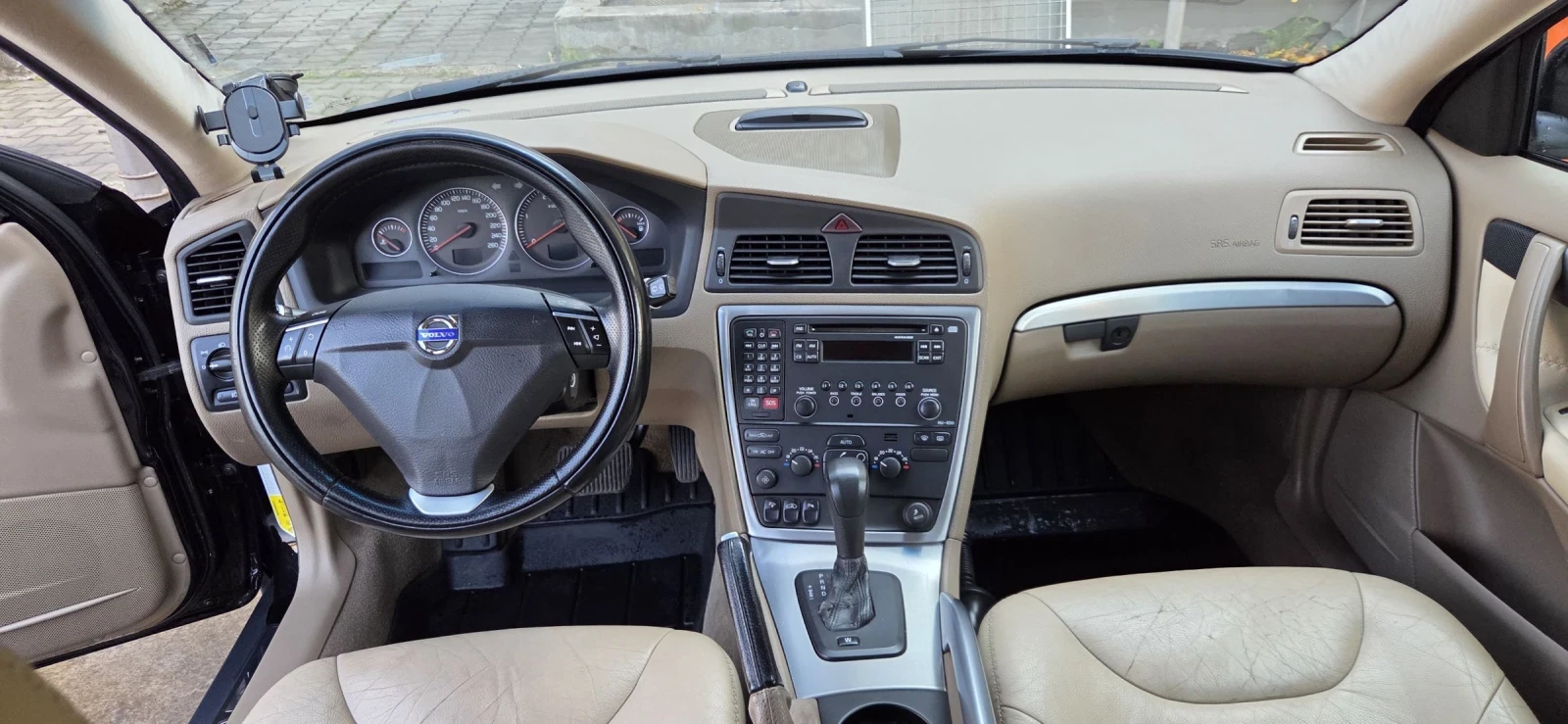 Volvo Xc70  - изображение 10