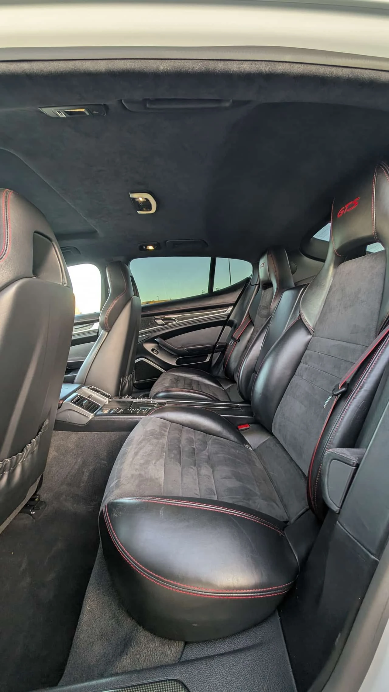 Porsche Panamera GTS| ALCANTARA| 360 КАМЕРИ| PANORAMA| CARFAX, снимка 7 - Автомобили и джипове - 53901089