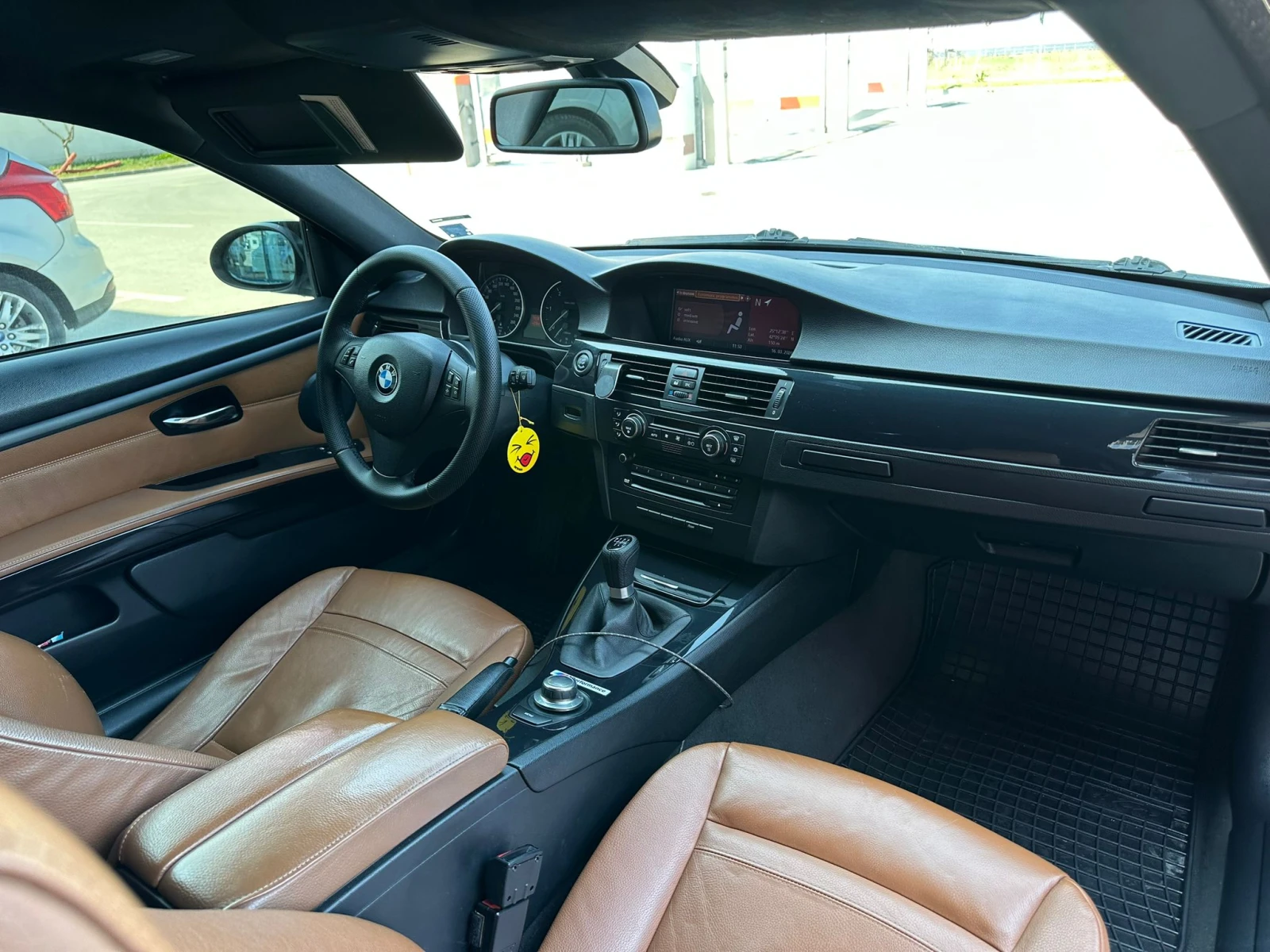 BMW 320 e92, снимка 16 - Автомобили и джипове - 53965354