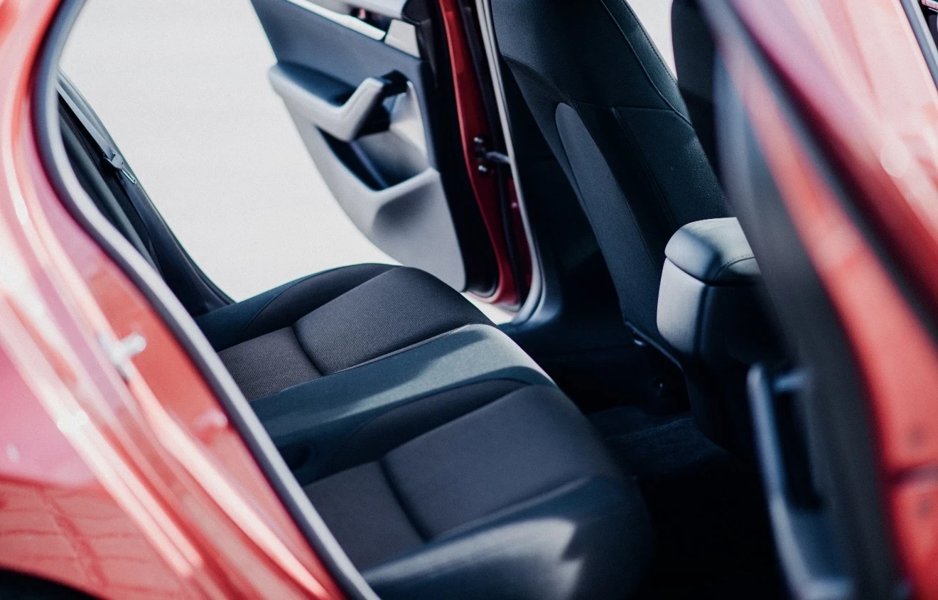 Mazda 3, снимка 11 - Автомобили и джипове - 53998319