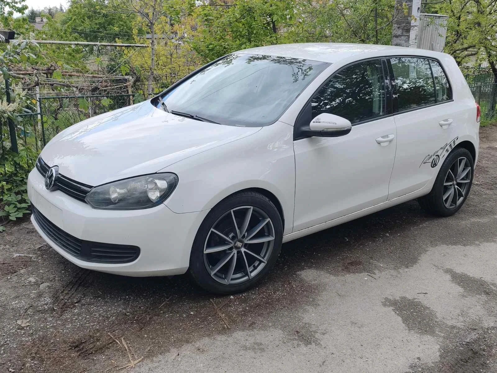 VW Golf 1.4i 106kc като нова