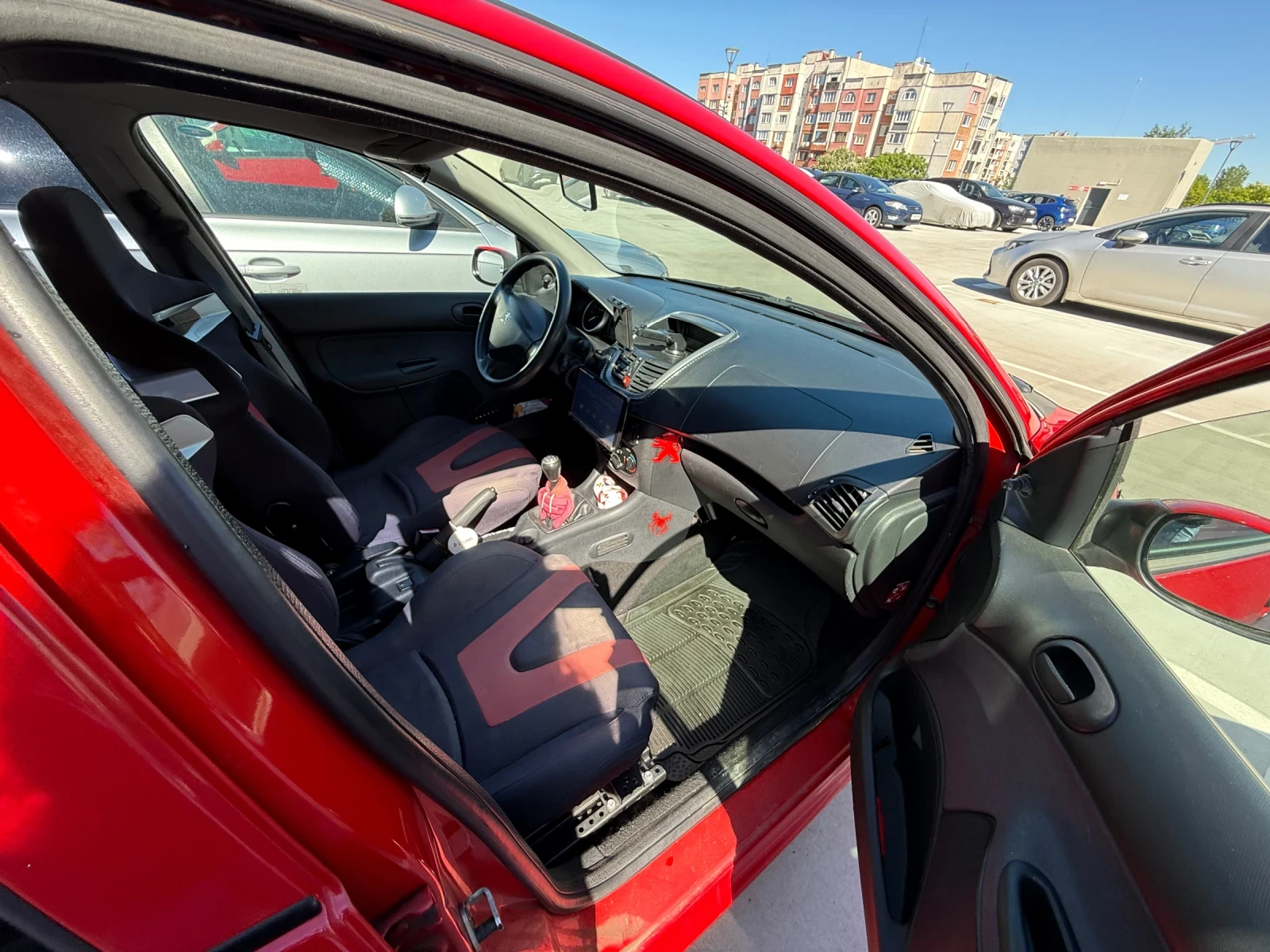 Peugeot 206 1.1i (60 к.с.) Euro 5, снимка 7 - Автомобили и джипове - 54567696