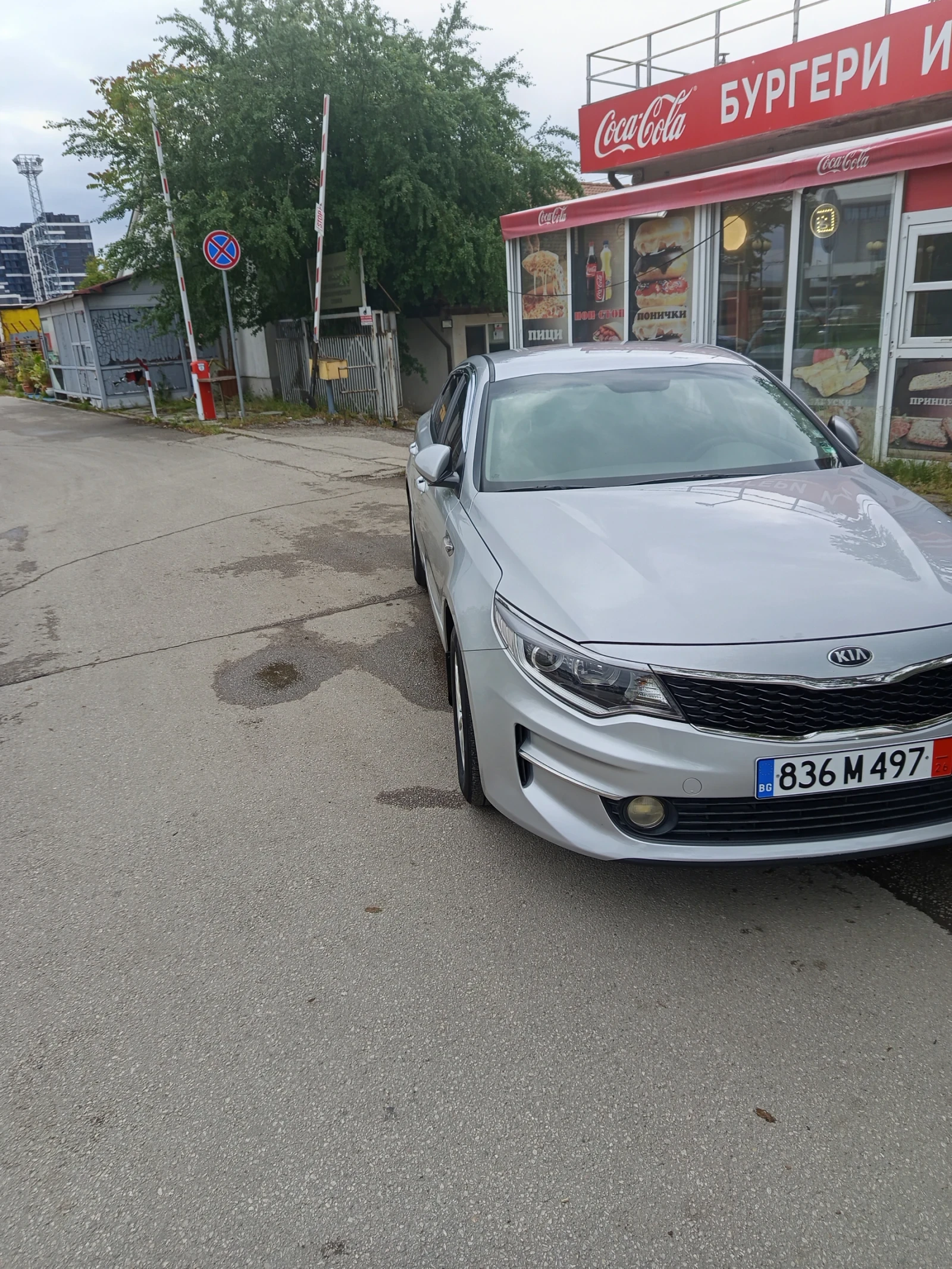 Kia K5 2.0 Течна фаза, снимка 2 - Автомобили и джипове - 54647093