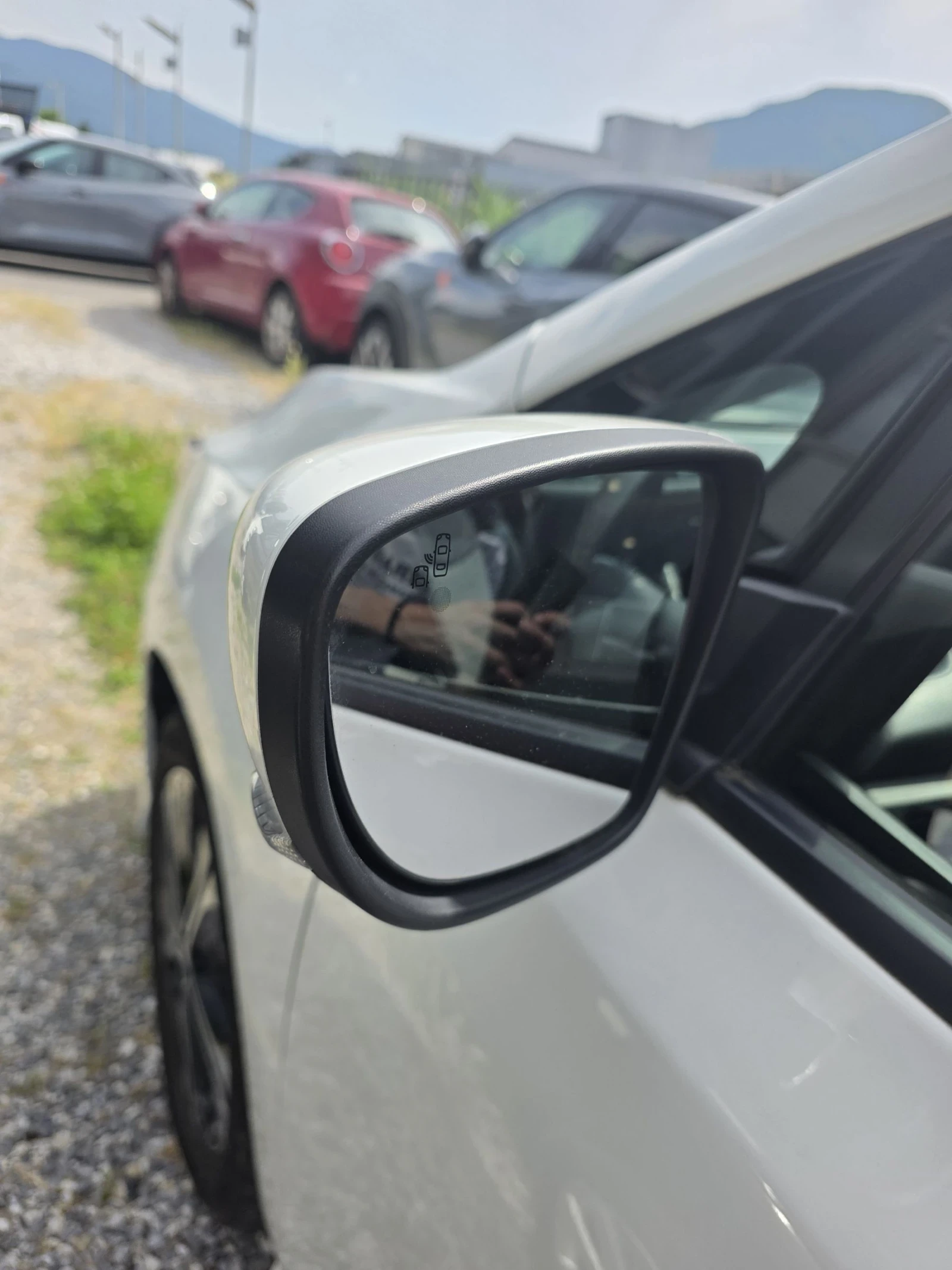 Nissan Leaf  e+ 62KWH/64.000км./РЕАЛНИ КИЛОМЕТРИ/ОБСЛУЖЕН/, снимка 4 - Автомобили и джипове - 54725848