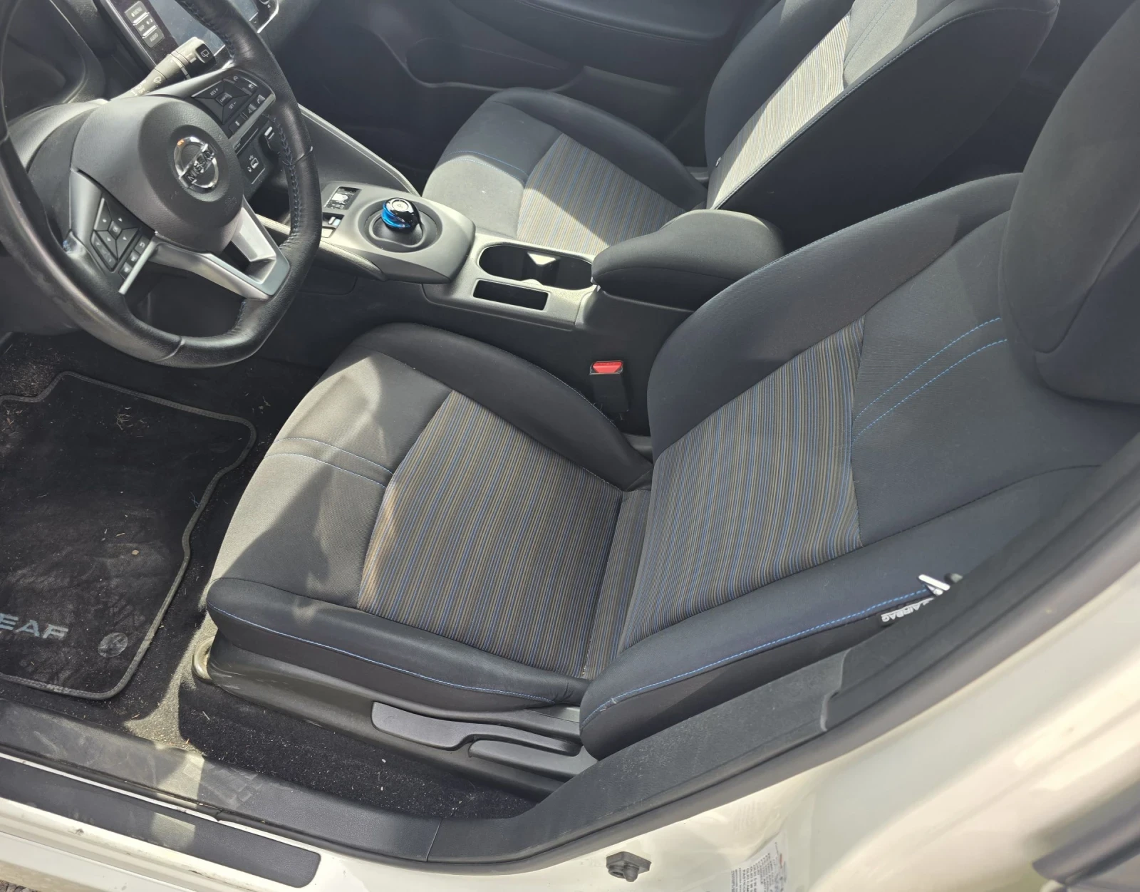 Nissan Leaf  e+ 62KWH/64.000км./РЕАЛНИ КИЛОМЕТРИ/ОБСЛУЖЕН/, снимка 5 - Автомобили и джипове - 54725848