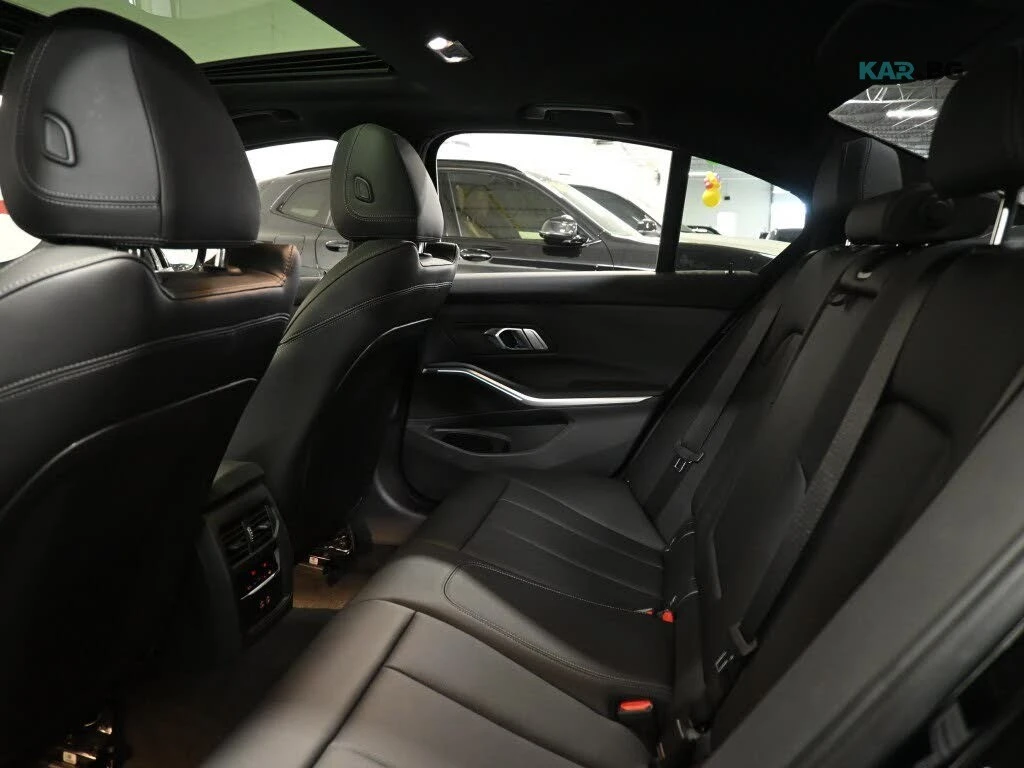 BMW 330 * XDRIVE* АвтоКредит * (ЦЕНА ДО БГ), снимка 17 - Автомобили и джипове - 55137079
