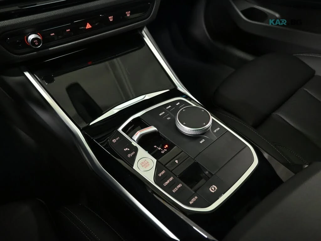 BMW 330 * XDRIVE* АвтоКредит * (ЦЕНА ДО БГ), снимка 15 - Автомобили и джипове - 55137079