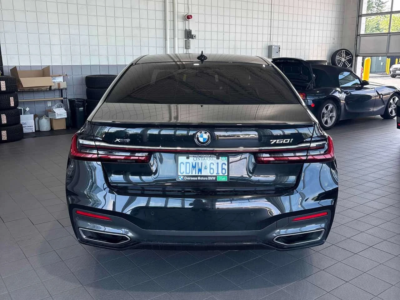 BMW 750 * 750i xDrive * АВТОКРЕДИТ БЕЗ ПЪРВОНАЧАЛНА ВНОСКА, снимка 4 - Автомобили и джипове - 55207333