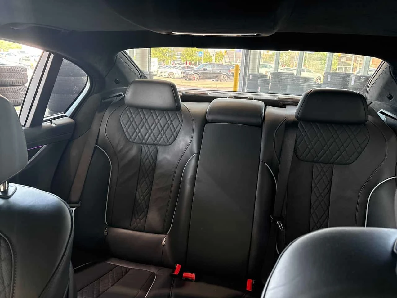 BMW 750 * 750i xDrive * АВТОКРЕДИТ БЕЗ ПЪРВОНАЧАЛНА ВНОСКА, снимка 10 - Автомобили и джипове - 55207333