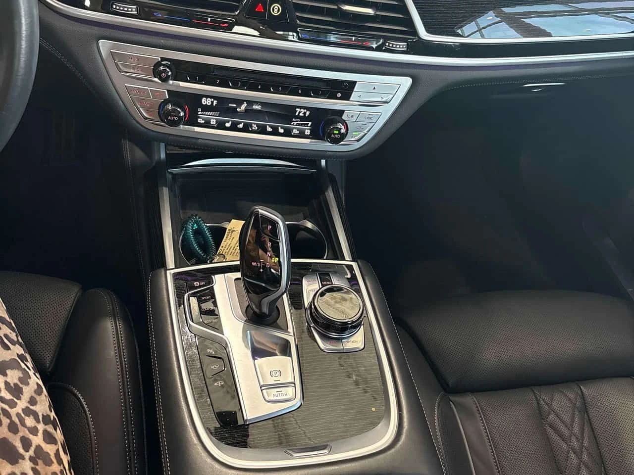 BMW 750 * 750i xDrive * АВТОКРЕДИТ БЕЗ ПЪРВОНАЧАЛНА ВНОСКА, снимка 9 - Автомобили и джипове - 55207333