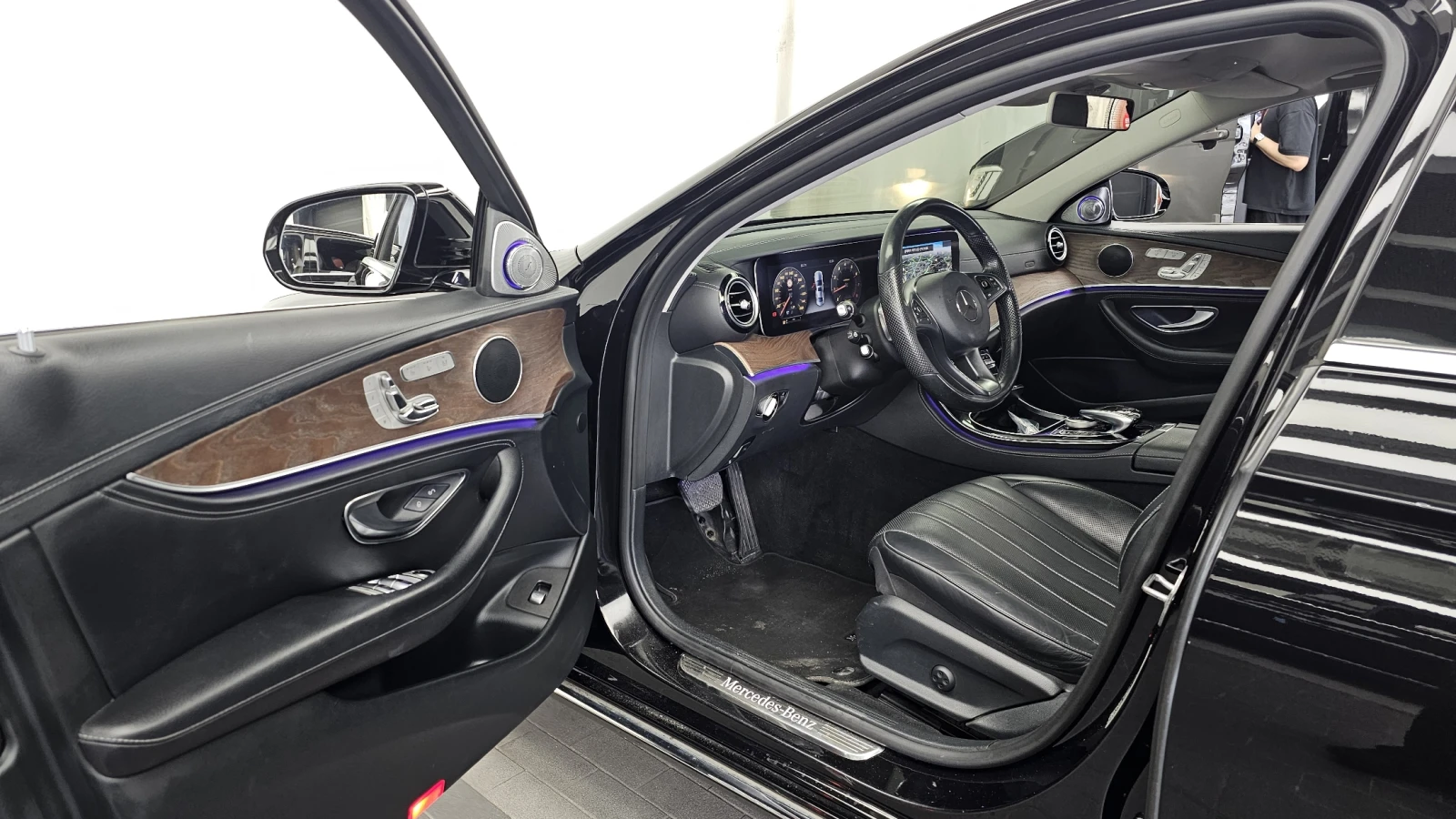 Mercedes-Benz E 300 360* BLIND SPOT* ��. ��������* ���* ������ ���� | Mobile.bg � ����������� 10
