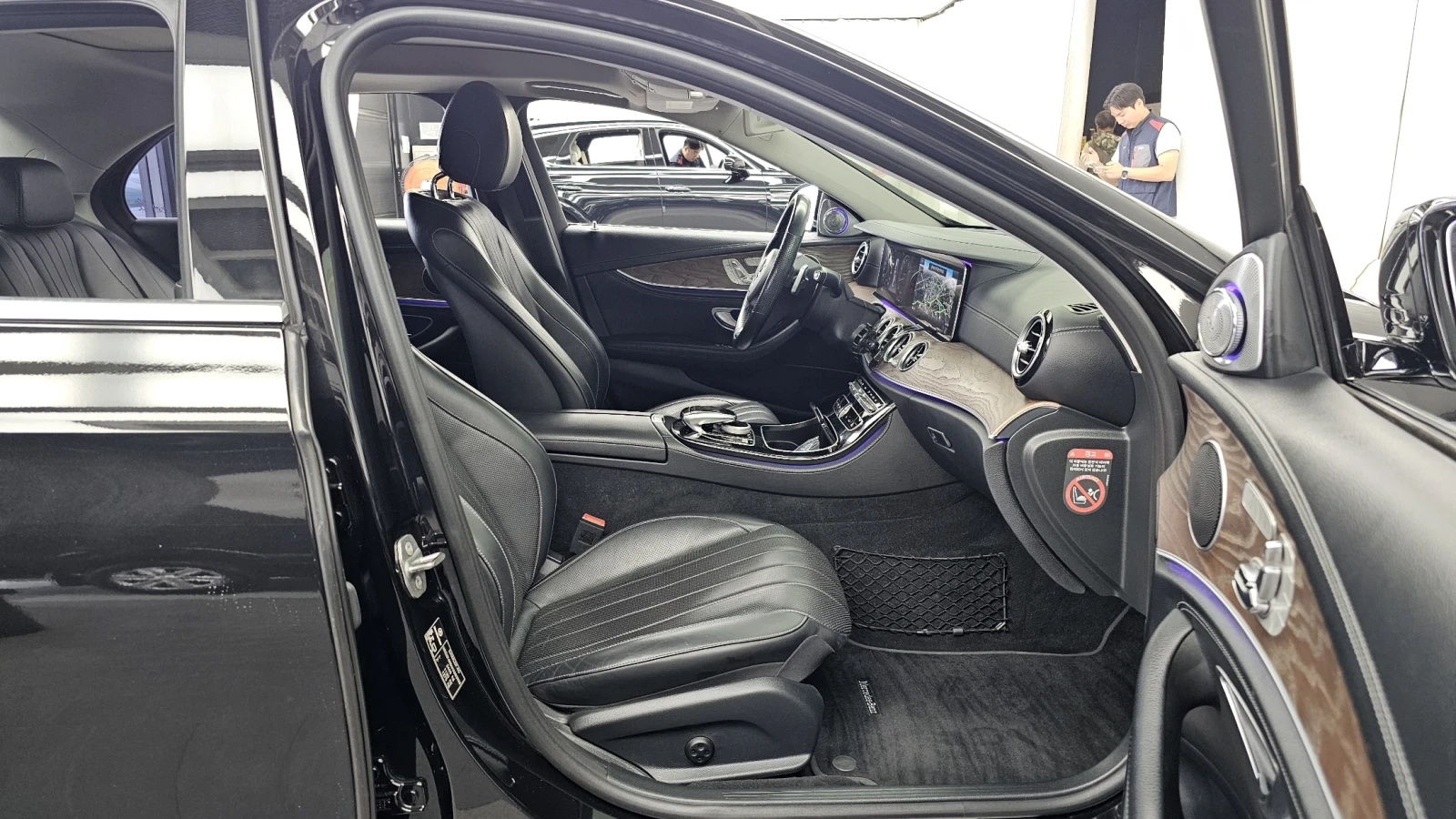 Mercedes-Benz E 300 360* BLIND SPOT* ��. ��������* ���* ������ ���� | Mobile.bg � ����������� 11