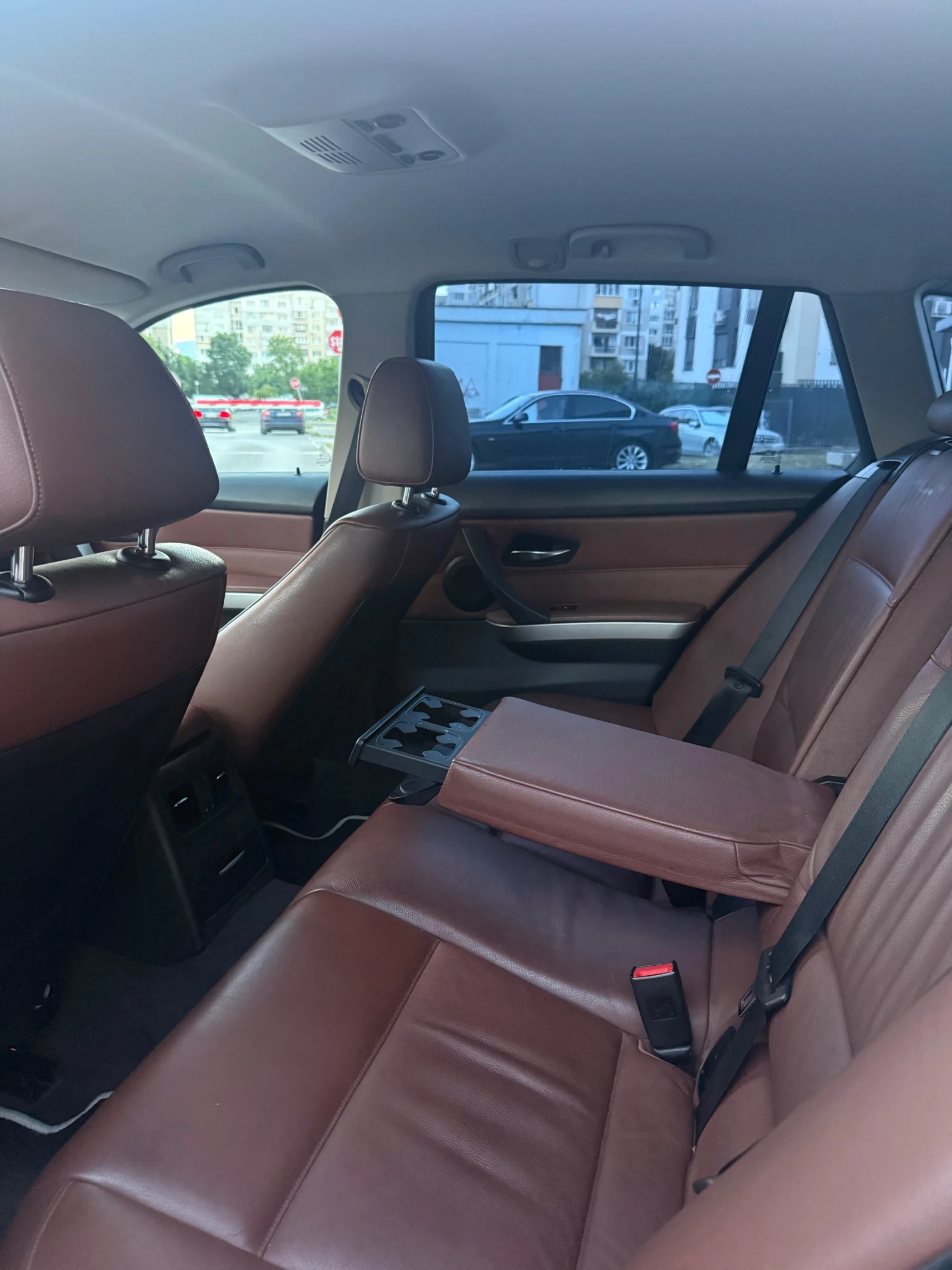 BMW 320 320D + + , снимка 10 - Автомобили и джипове - 56113759