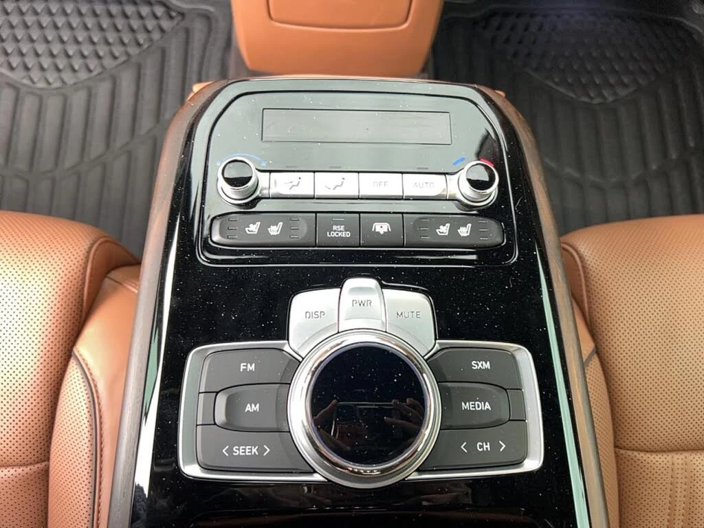 Genesis G90 5.0 V8 AWD* FULL* 360 ������* ���������* ������ �� | Mobile.bg � ����������� 17