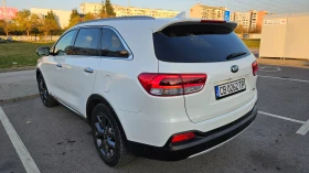 Kia Sorento 2.2 CDTI 4X4 * CARPLAY* , снимка 3