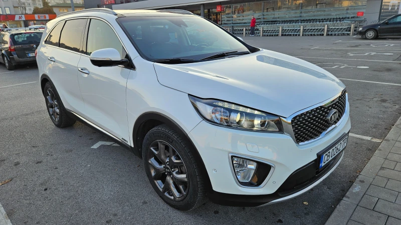 Kia Sorento 2.2 CDTI 4X4 * CARPLAY* , снимка 2 - Автомобили и джипове - 48002933