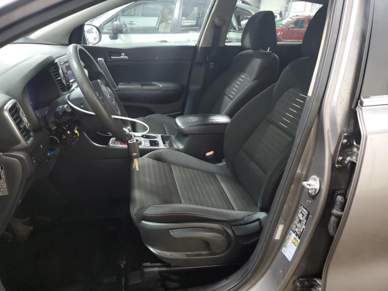 Kia Sportage LX 2.4L 4X4, снимка 7 - Автомобили и джипове - 48116838