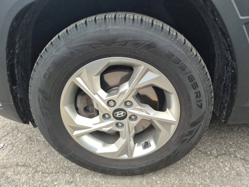 Hyundai Tucson 2023 Essential * CARFAX * БЕЗ ПЪРВОНАЧАЛНА ВНОСКА, снимка 6 - Автомобили и джипове - 52901231