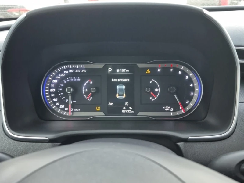 Hyundai Tucson 2023 Essential * CARFAX * БЕЗ ПЪРВОНАЧАЛНА ВНОСКА, снимка 8 - Автомобили и джипове - 52901231