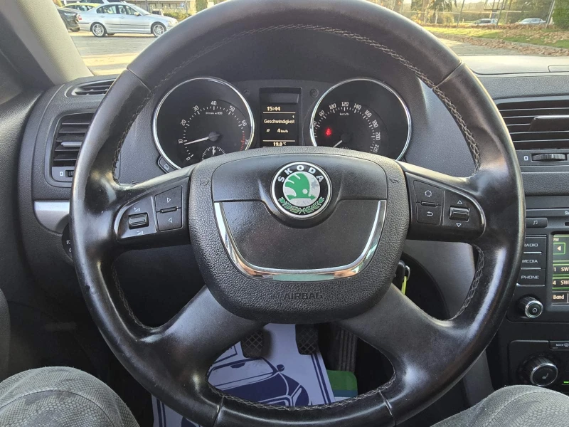 Skoda Yeti ТОП СЪСТОЯНИЕ/4х4/1.8, снимка 9 - Автомобили и джипове - 53271034