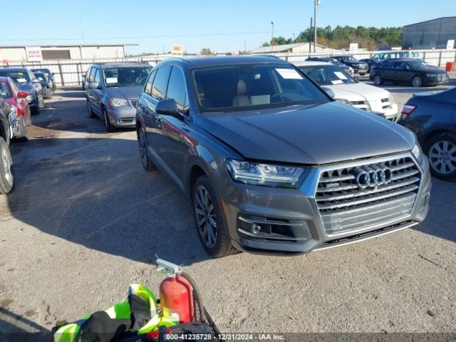 Audi Q7 3.0T* PREMIUM* MATRIX* ДИГИТАЛНО* ТАБЛО* КЛИП* НА*, снимка 1 - Автомобили и джипове - 48646072