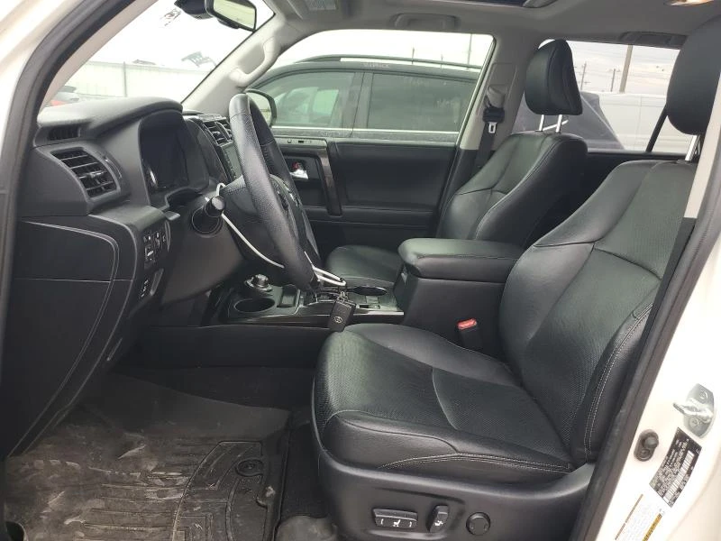 Toyota 4runner 4.0 SR5/SR5 PREMIUM, снимка 7 - Автомобили и джипове - 53125115