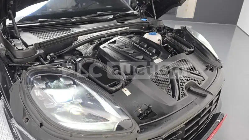 Porsche Macan GTS, ЛИЗИНГ, ЦЕНА до БГ, снимка 6 - Автомобили и джипове - 55415631