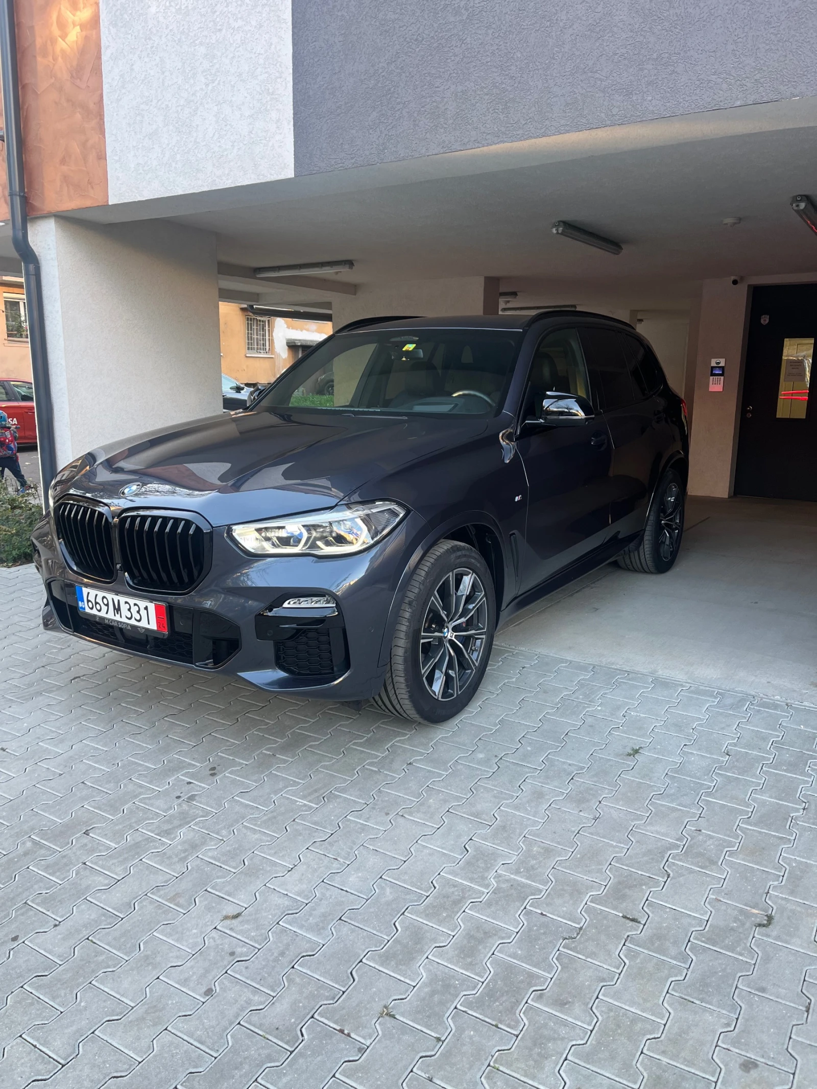 BMW X5 30d Xdrive M pack 360 Lazar - изображение 2