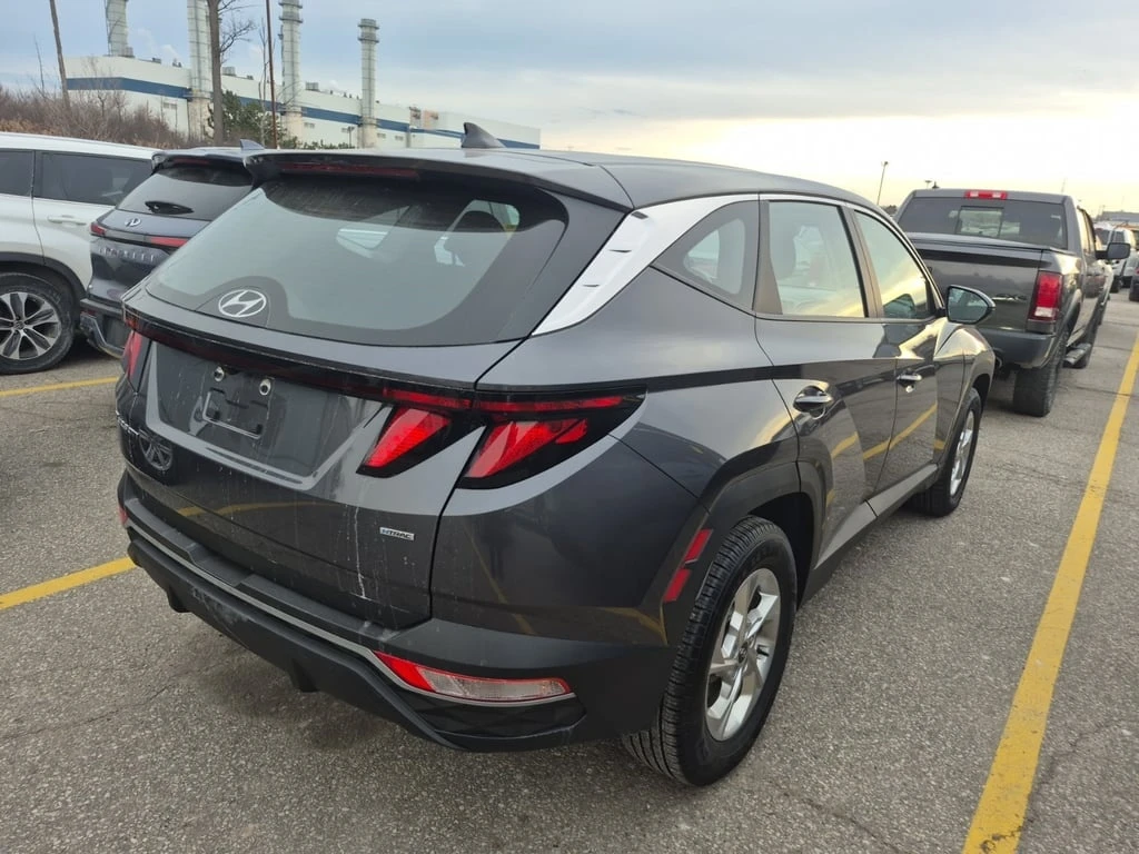 Hyundai Tucson 2023 Essential * CARFAX * БЕЗ ПЪРВОНАЧАЛНА ВНОСКА - изображение 5