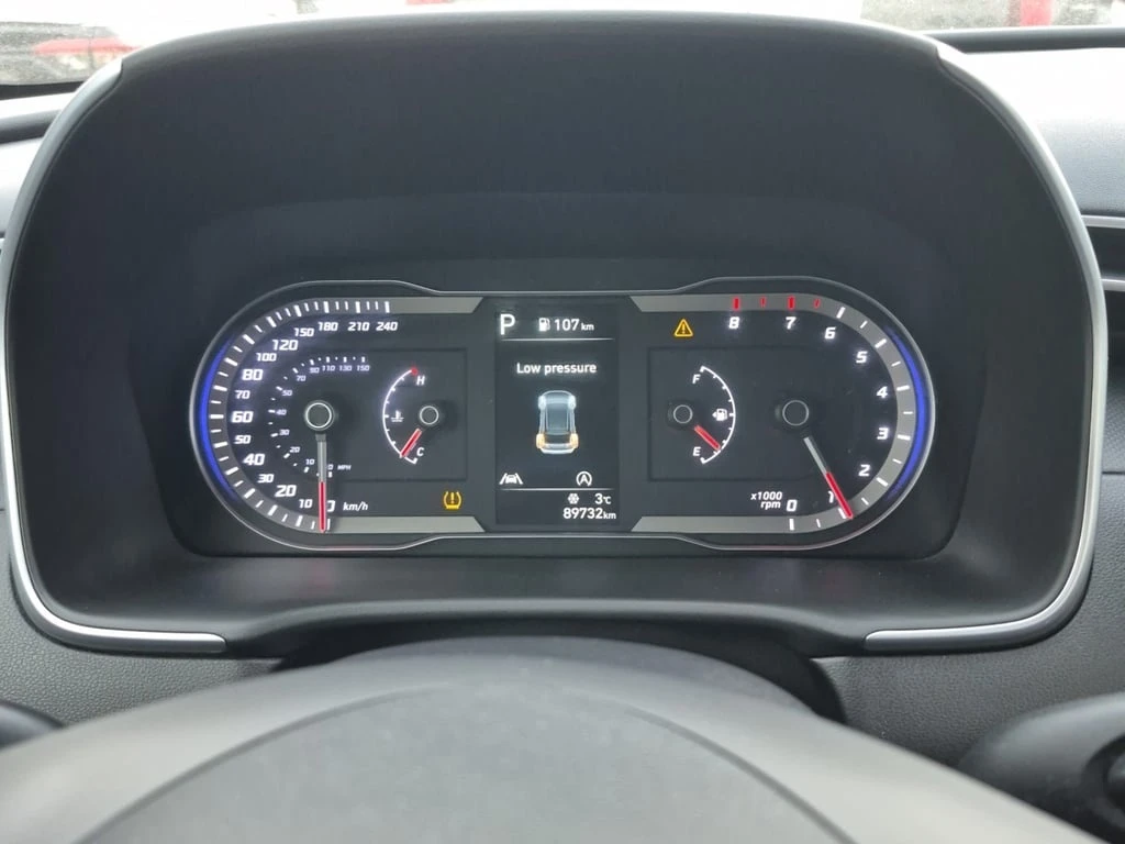 Hyundai Tucson 2023 Essential * CARFAX * БЕЗ ПЪРВОНАЧАЛНА ВНОСКА - изображение 8