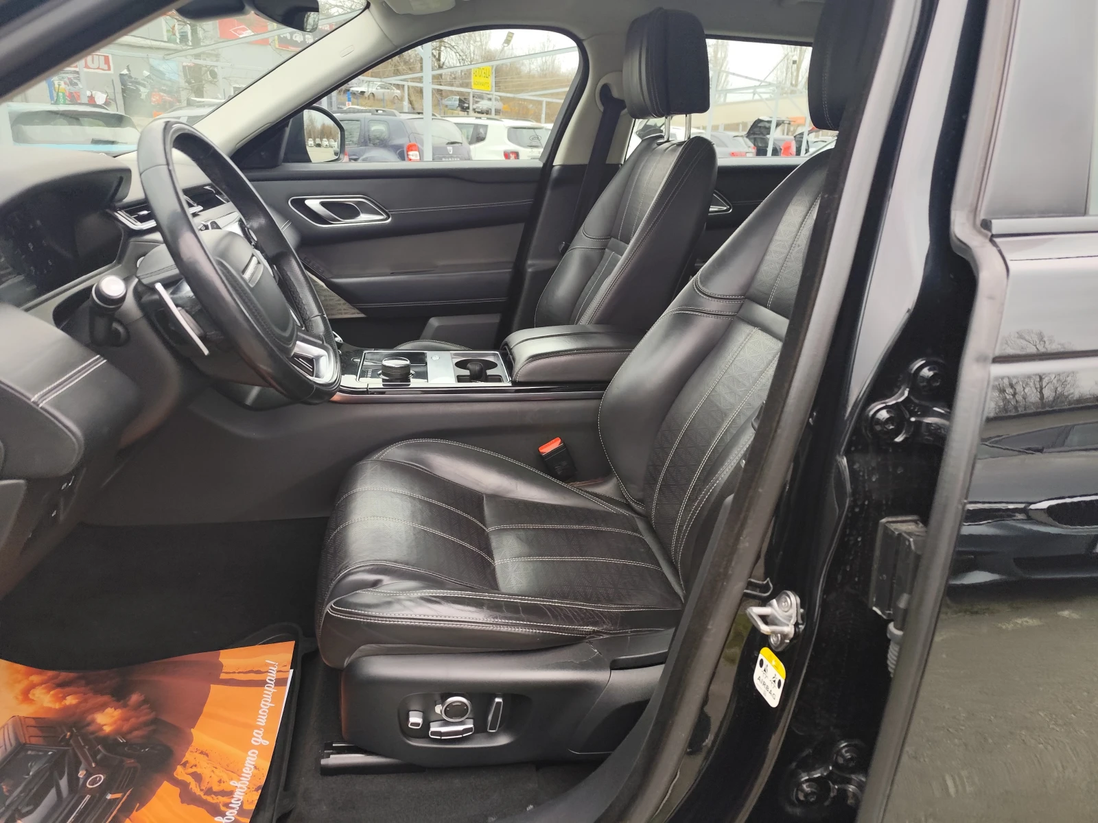 Land Rover Range Rover Velar 2.0D* 4X4* АВТОМАТИК* EURO6B* NAVI* LED* ПАНОРАМА*, снимка 7 - Автомобили и джипове - 53888712