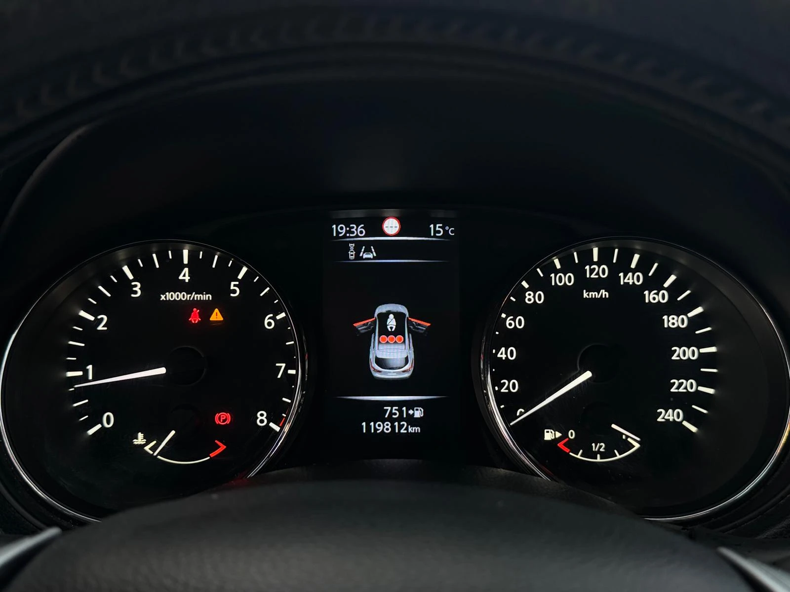 Nissan Qashqai J11, снимка 12 - Автомобили и джипове - 54217081