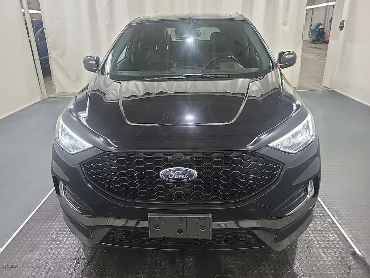 Ford Edge ST LINE| ALCANTARA| PANO| ОБДУХВАНЕ| 2 КЛЮЧА| , снимка 3 - Автомобили и джипове - 54377200
