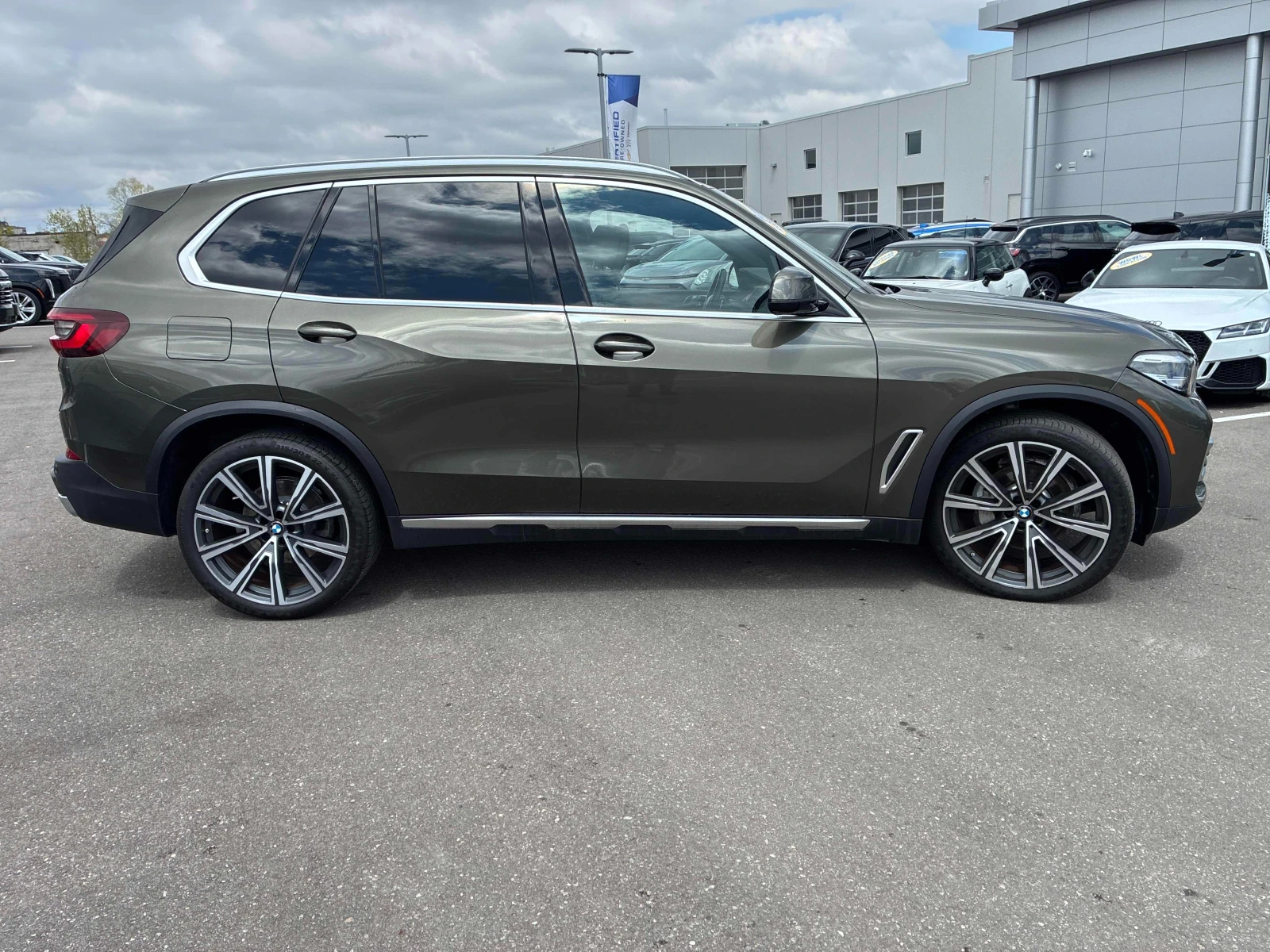 BMW X5 CARFAX * АВТО КРЕДИТ * ПРОГНОЗНА ЦЕНА ДО БГ * , снимка 4 - Автомобили и джипове - 54623774