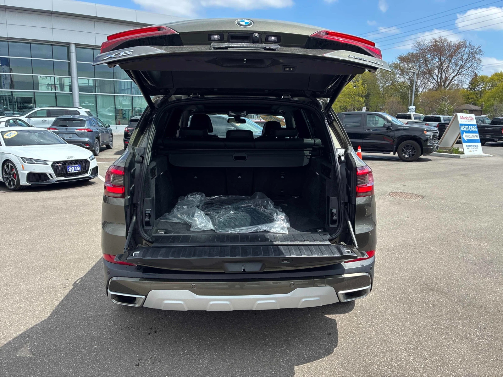 BMW X5 CARFAX * АВТО КРЕДИТ * ПРОГНОЗНА ЦЕНА ДО БГ * , снимка 12 - Автомобили и джипове - 54623774