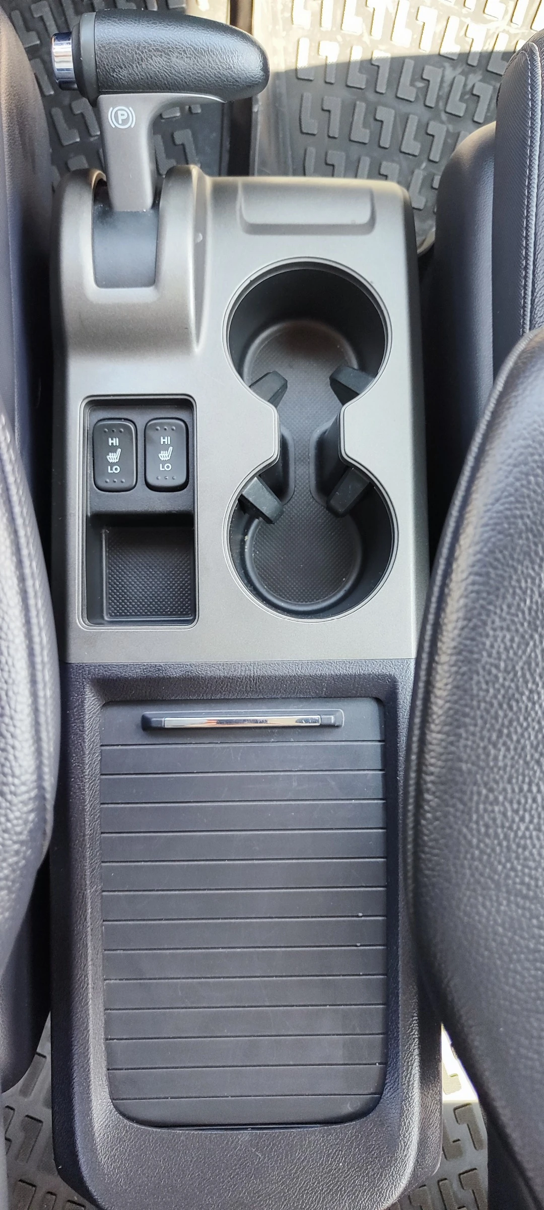 Honda Cr-v ВСИЧКИ ЕКСТРИ Distronic | Cam | Pano | NAVI, снимка 13 - Автомобили и джипове - 54817782