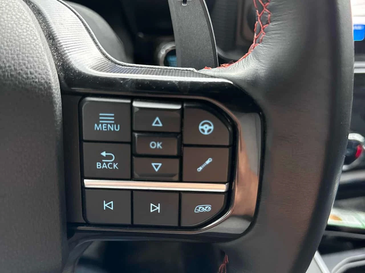 Ford F150 * Raptor * CARFAX * ЦЕНА ДО БГ, снимка 13 - Автомобили и джипове - 54896551