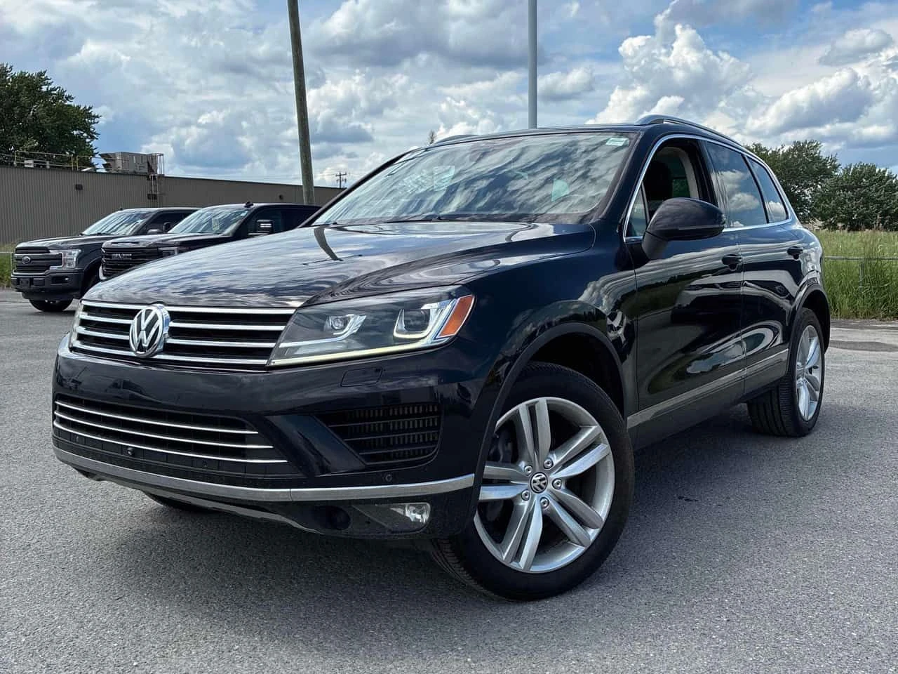 VW Touareg * 4dr TDI * АВТОКРЕДИТ БЕЗ ПЪРВОНААЛНА ВНОСКА* 