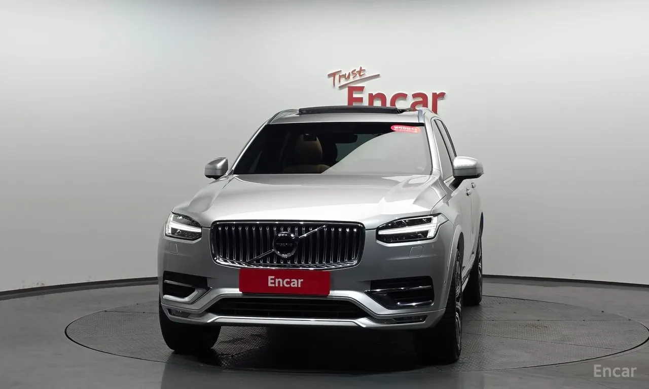 Volvo Xc90 2nd Gen D5 Inscription | Кожа | Панорама | 7 места, снимка 3 - Автомобили и джипове - 54996753