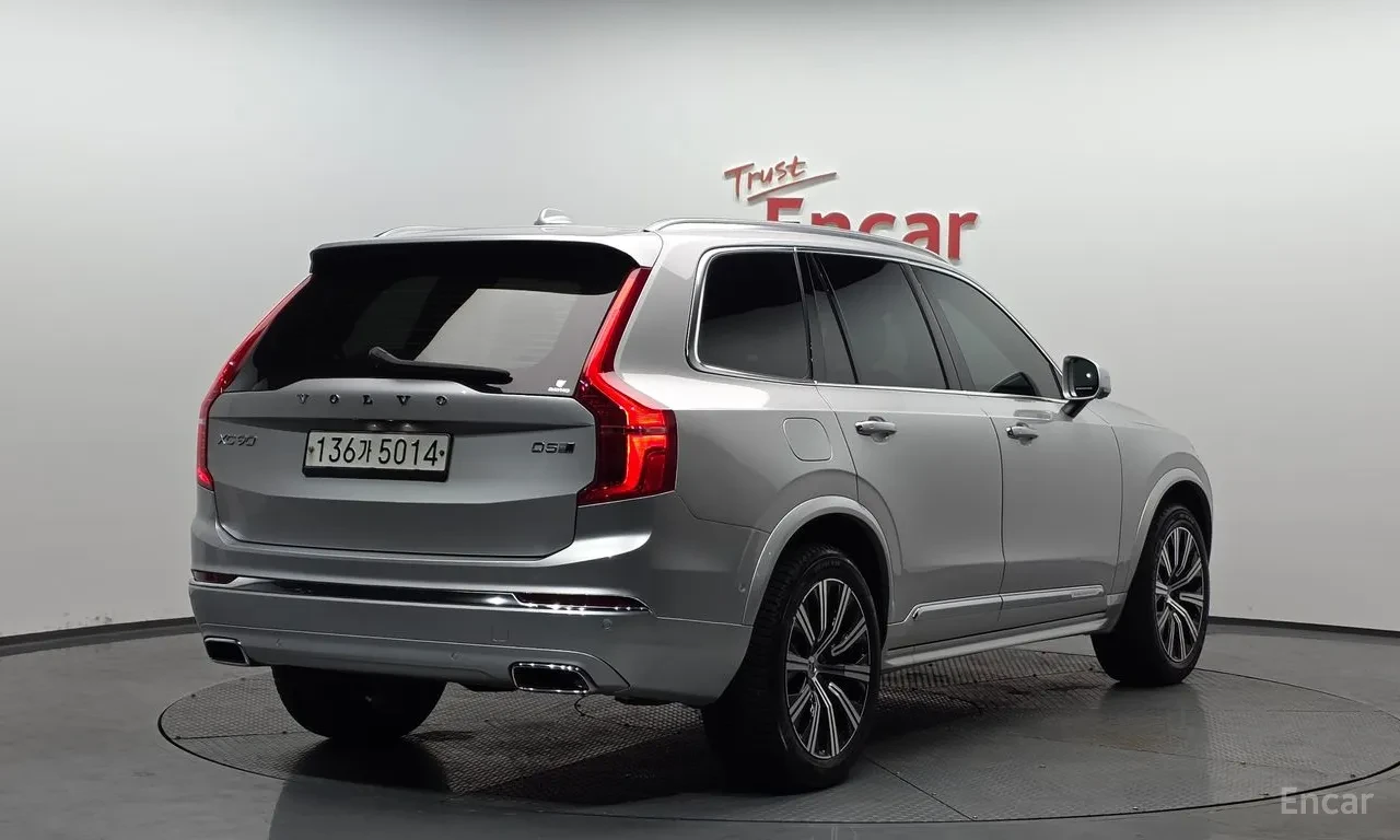 Volvo Xc90 2nd Gen D5 Inscription | Кожа | Панорама | 7 места, снимка 2 - Автомобили и джипове - 54996753